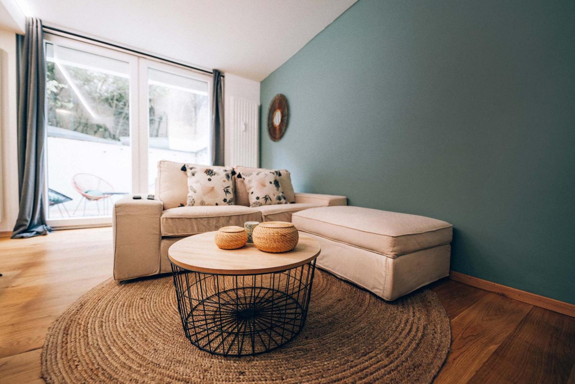 Cozy With Private Terrace